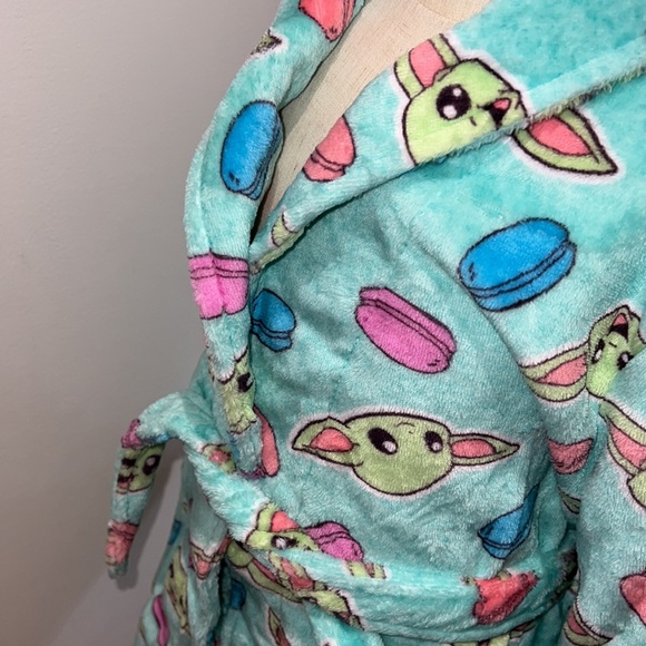 Kids Star Wars Robe - Picture 5 of 7